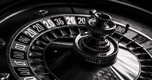 Banner artikel : sollte man auf die zahl 35 oder auf 35 zahlen beim roulette setzen?