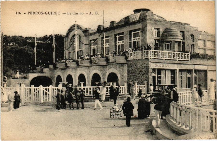 Carte Postale du casino de Perros-Guirec il y a plusieurs années